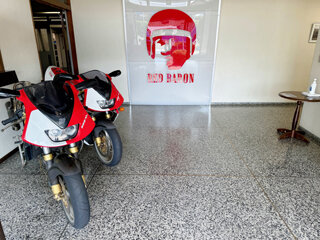 IMG_9244c.jpg