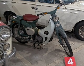 C125.jpg